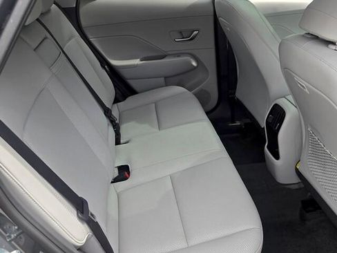 Used 2024 Hyundai Kona Limited FWD image 16