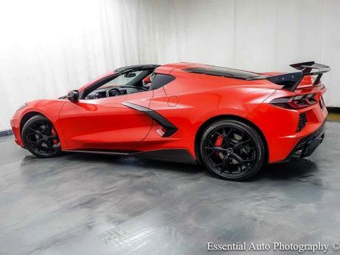 Used 2020 Chevrolet Corvette Stingray Coupe w/ 1LT RWD image 8