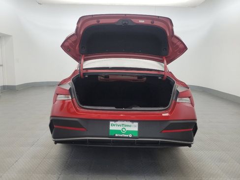 Used 2025 Hyundai Elantra Sport FWD image 29