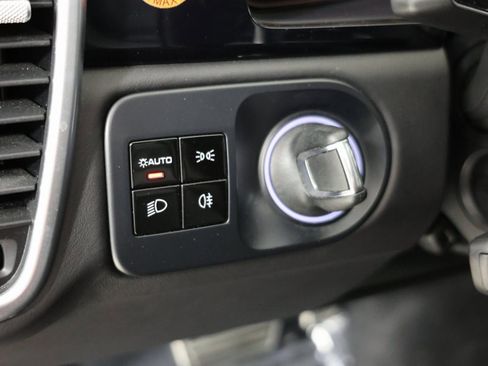 Used 2021 Porsche Cayenne GTS image 18