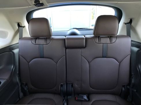 Used 2023 Honda Pilot Elite image 26