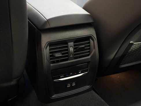 Used 2024 BMW i4 eDrive40 w/ Premium Package image 20