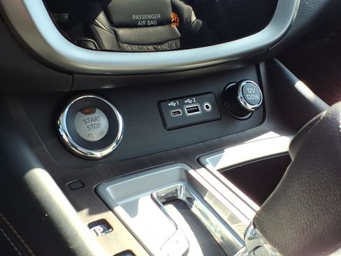 Used 2023 Nissan Murano Platinum AWD/4WD image 22