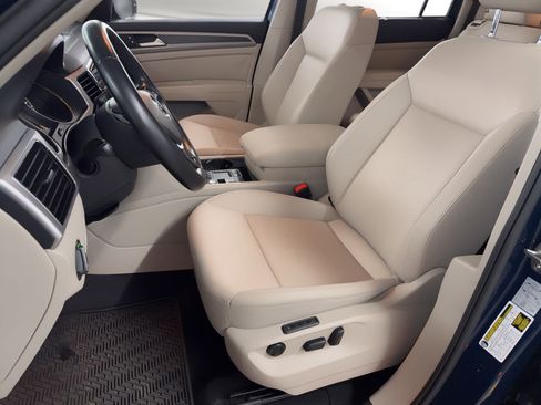 Used 2018 Volkswagen Atlas SEL image 5