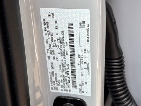 New 2025 Ford F150 Lariat w/ Equipment Group 501A Mid image 26