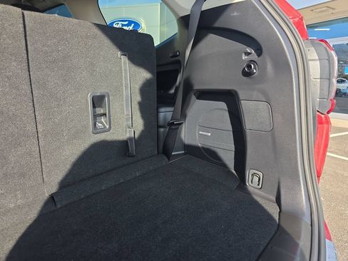 Used 2024 Subaru Ascent Touring AWD/4WD image 16