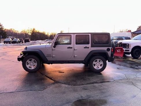 Used 2016 Jeep Wrangler Unlimited Sport w/ Quick Order Package 24S image 2