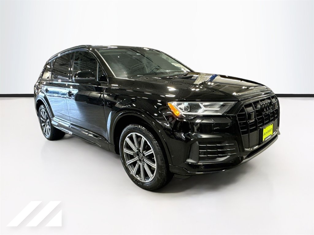 Used 2023 Audi Q7 2.0T Premium Plus AWD/4WD image 3