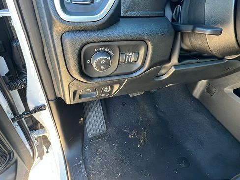 New 2026 RAM 1500 Big Horn AWD/4WD image 22