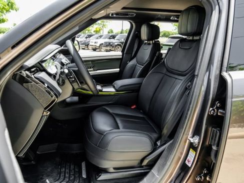 New 2026 Land Rover Range Rover Sport SE AWD/4WD image 43
