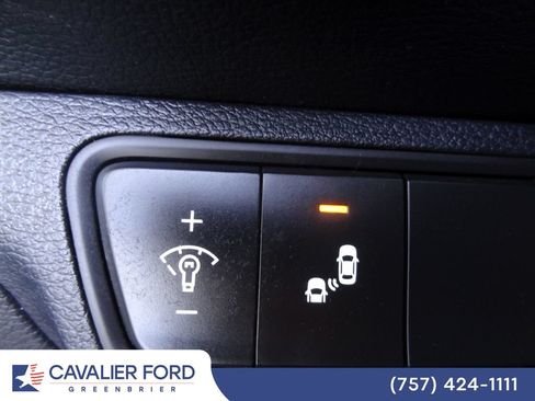 Used 2022 Kia Forte LXS w/ LXS Technology Package FWD image 13