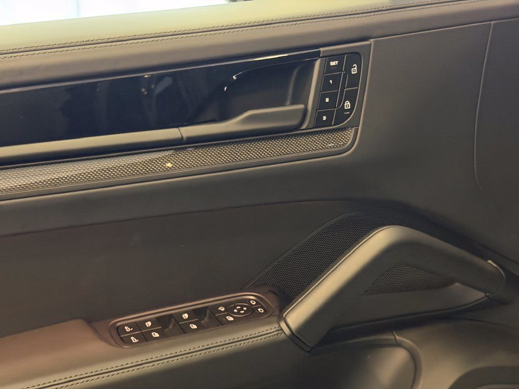 Certified 2025 Porsche Cayenne Turbo GT AWD/4WD image 14