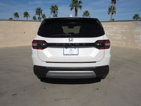 Certified 2023 Honda Pilot EX-L image 7
