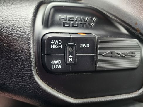 Used 2024 RAM 2500 Big Horn image 27