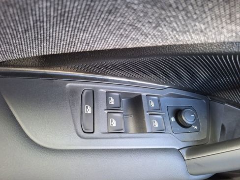 New 2026 Volkswagen Tiguan S image 19