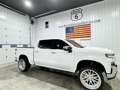 Used 2019 Chevrolet Silverado 1500 LTZ w/ LTZ Premium Package image 2