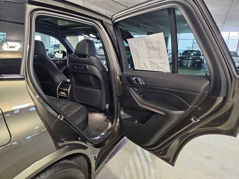 Used 2023 BMW X5 xDrive40i w/ M Sport Package image 40
