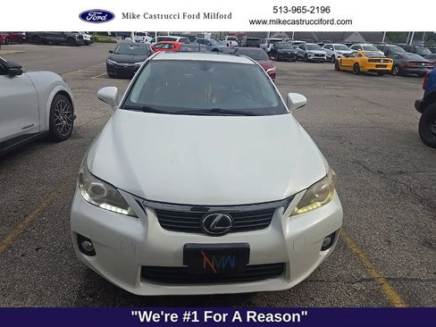 Used 2011 Lexus CT 200h Premium w/ Premium Audio Pkg FWD image 5