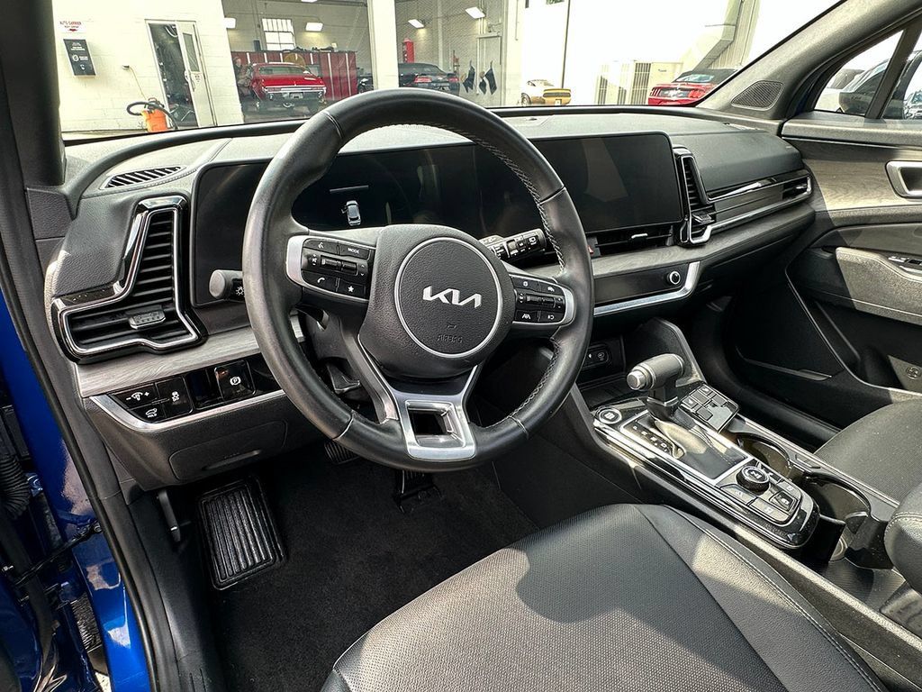 Used 2025 Kia Sportage X-Line w/ Premium Package AWD/4WD image 24