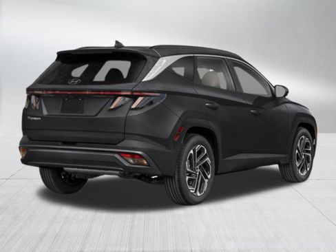 New 2026 Hyundai Tucson Limited image 3