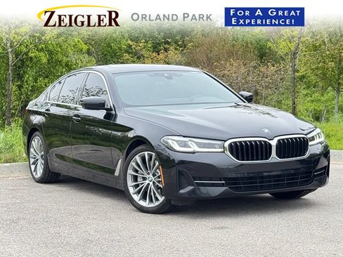 Used 2022 BMW 530i xDrive w/ Convenience Package AWD/4WD image 1