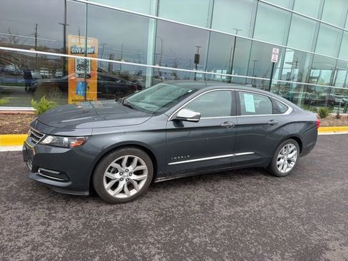 Used 2015 Chevrolet Impala LTZ image 2