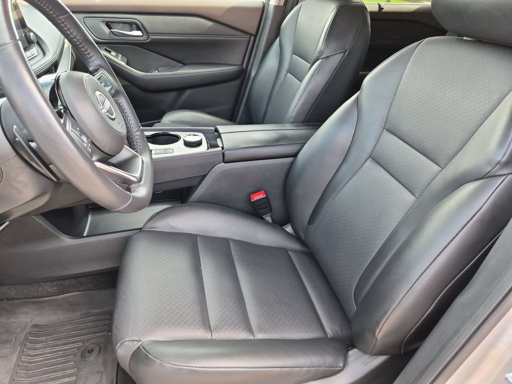 Certified 2023 Nissan Rogue SV w/ SV Premium B Package AWD/4WD image 12