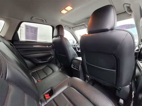 Used 2024 MAZDA CX-5 Carbon Edition image 17