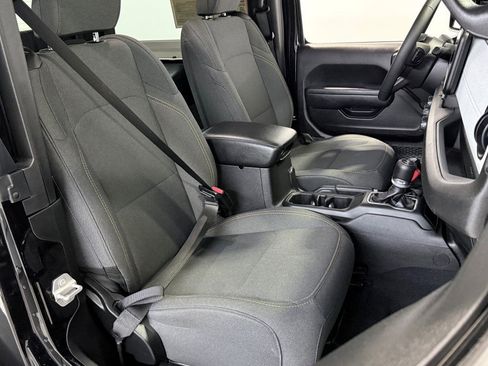 Certified 2024 Jeep Wrangler Willys image 18