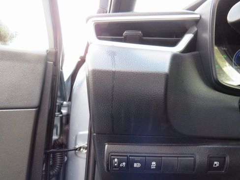 Certified 2025 Toyota Corolla SE image 34