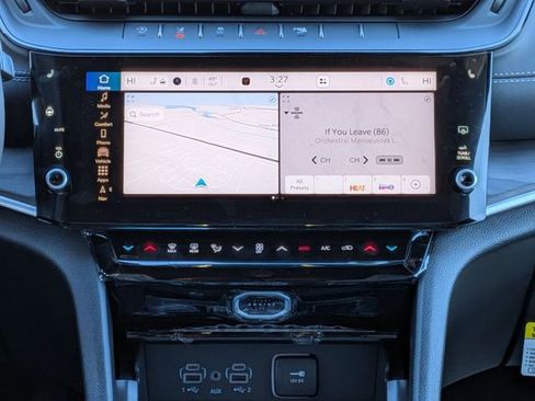 New 2026 Jeep Grand Cherokee Laredo image 17