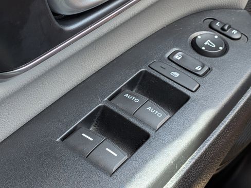 Used 2022 Honda CR-V EX-L image 21