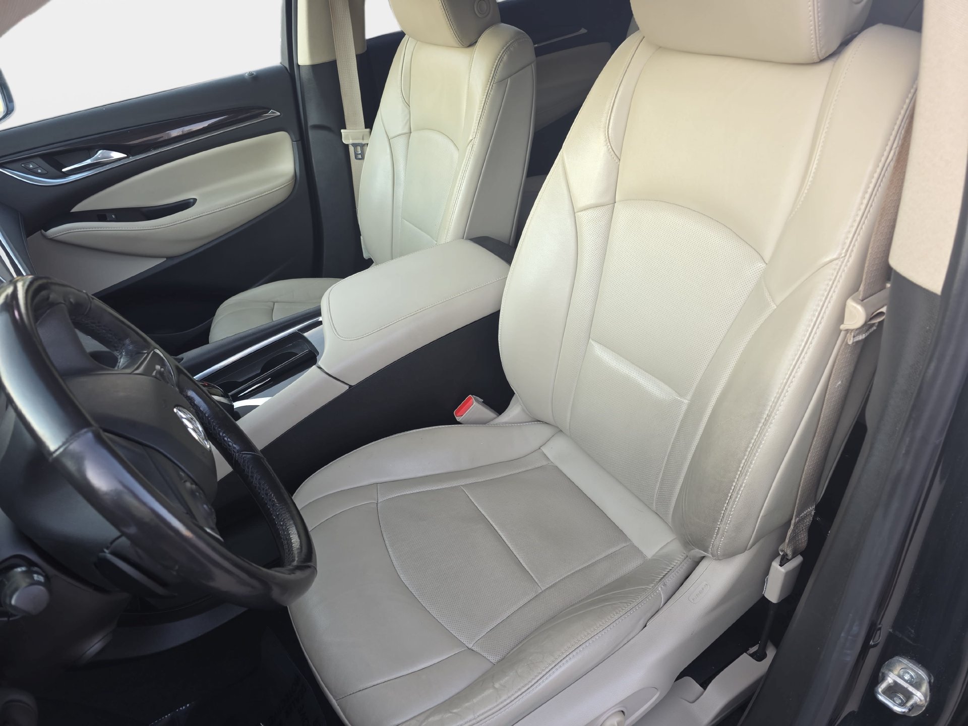 Used 2019 Buick Enclave Premium w/ Experience Buick Package AWD/4WD image 15