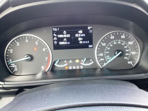 Used 2019 Ford EcoSport SE w/ SE Convenience Package image 18