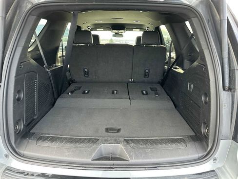 Used 2024 Chevrolet Tahoe LT image 14