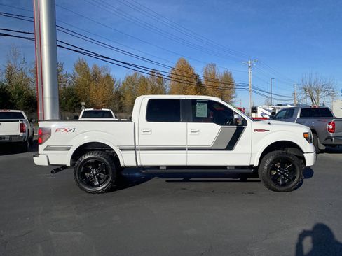 Used 2014 Ford F150 FX4 w/ Equipment Group 402A Luxury AWD/4WD image 3