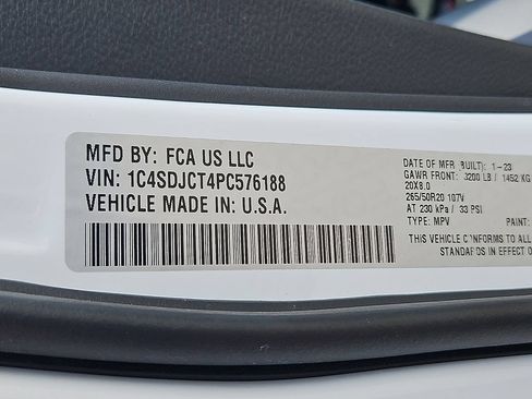 Certified 2023 Dodge Durango R/T AWD/4WD image 30