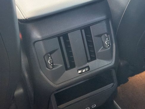 Used 2025 BMW X3 xDrive30i w/ Convenience Package image 16