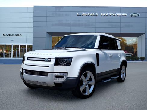 Used 2024 Land Rover Defender 110 SE AWD/4WD image 1
