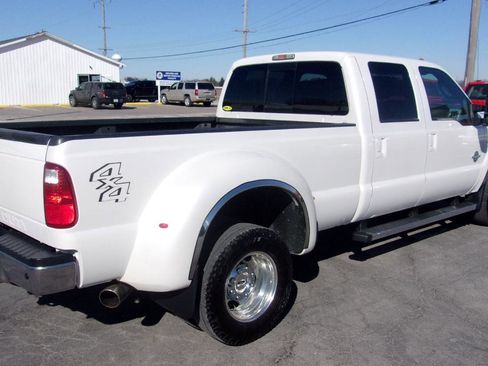 Used 2015 Ford F350 Lariat w/ Chrome Package image 7