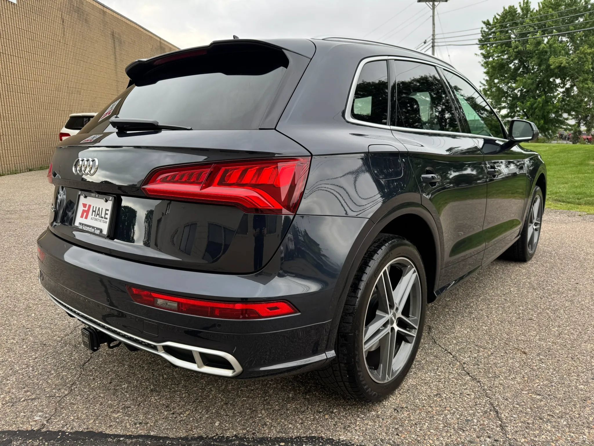 Used 2018 Audi SQ5 Premium Plus AWD/4WD image 9