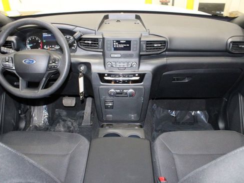 Used 2023 Ford Explorer 4WD Police Interceptor w/ Ultimate Wiring Package image 25