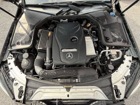 Used 2017 Mercedes-Benz C 300 4MATIC Sedan image 24