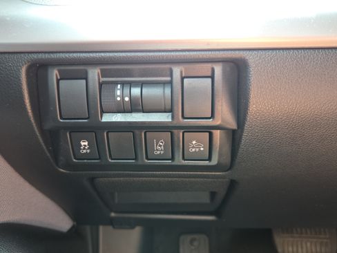 Used 2019 Subaru Outback 2.5i Premium AWD/4WD image 19