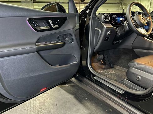 Certified 2026 Mercedes-Benz GLC 300 4MATIC image 21