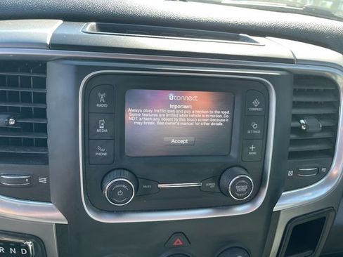 Used 2021 RAM 1500 Warlock w/ Technology Package I AWD/4WD image 9