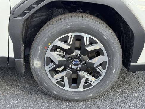 Certified 2026 Subaru Forester Premium AWD/4WD image 7