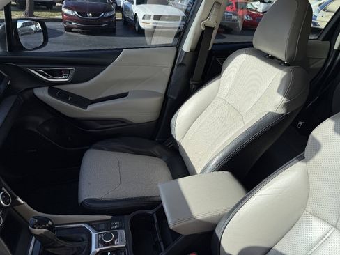 Used 2019 Subaru Forester Limited AWD/4WD image 7