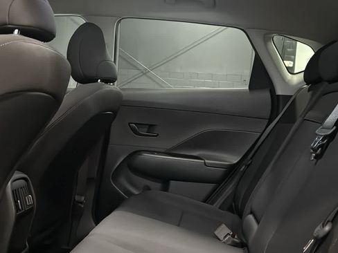 Used 2024 Hyundai Kona SEL w/ Convenience Package AWD/4WD image 23