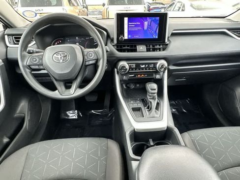 Used 2024 Toyota RAV4 XLE w/ Convenience Package FWD image 17